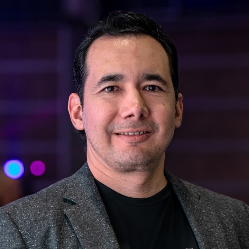 Edmundo Lozano