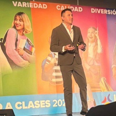 Javier Flores